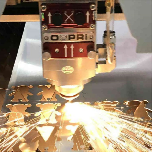Piezas industriales para automatización y módulos mecánicos donde la selección de material afecta fabricación y entrega